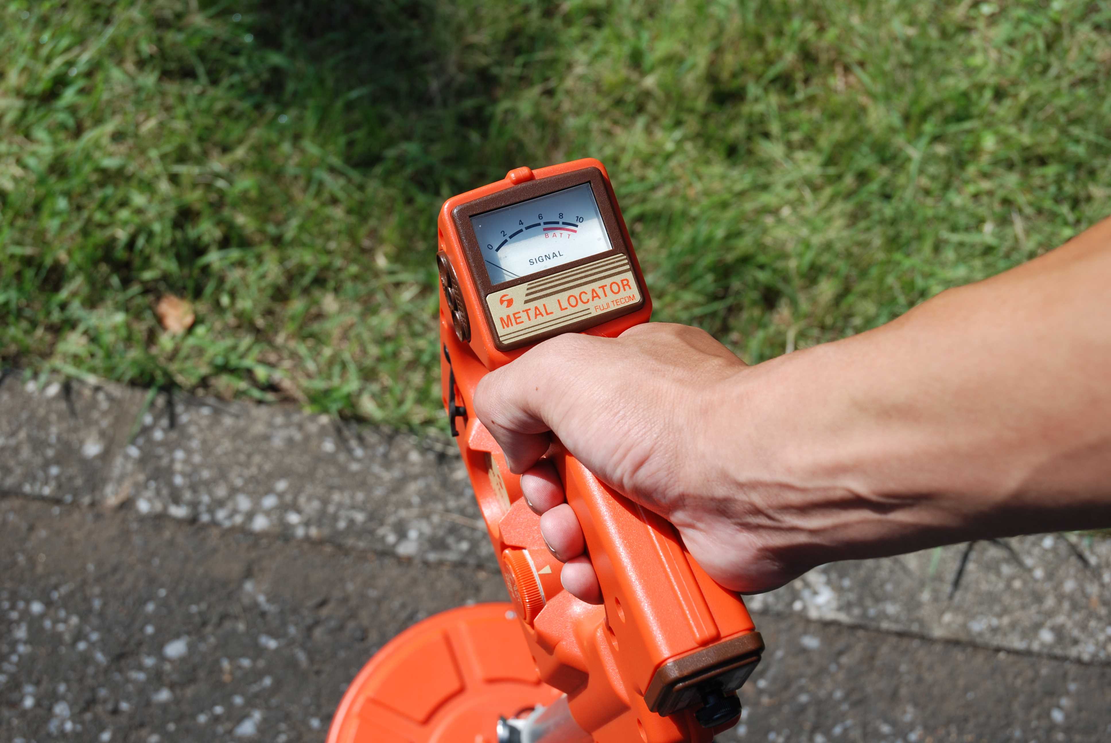 富士金属探测器 F-90M 专业级金属探测解决方案